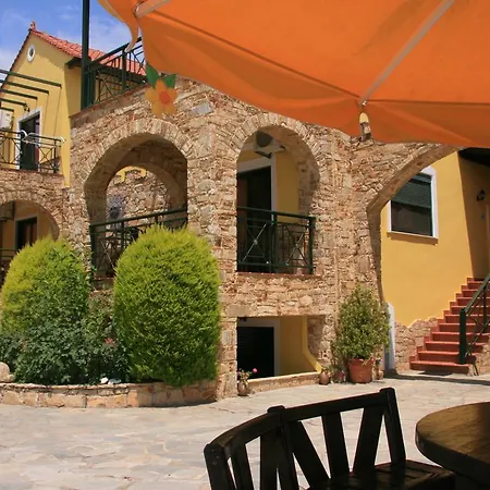 Apartahotel Kastro 4*